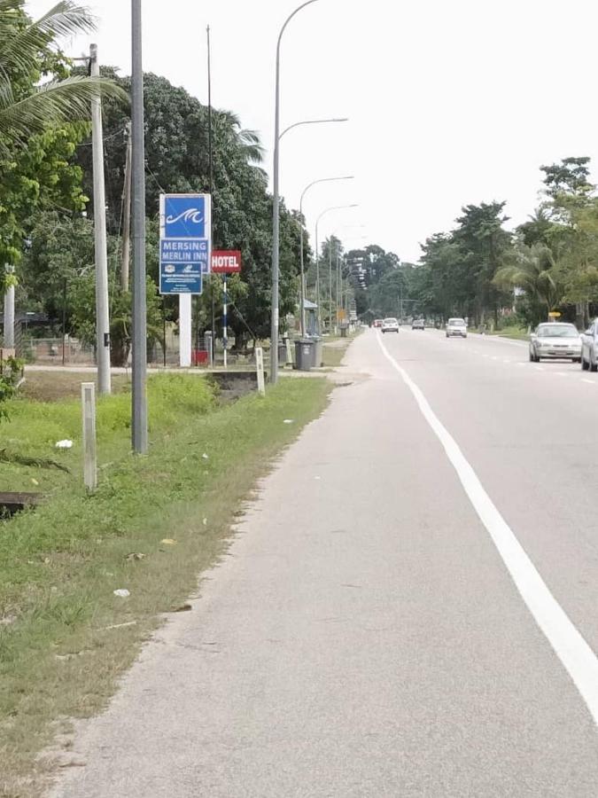 Mersing Merlin Inn Buitenkant foto