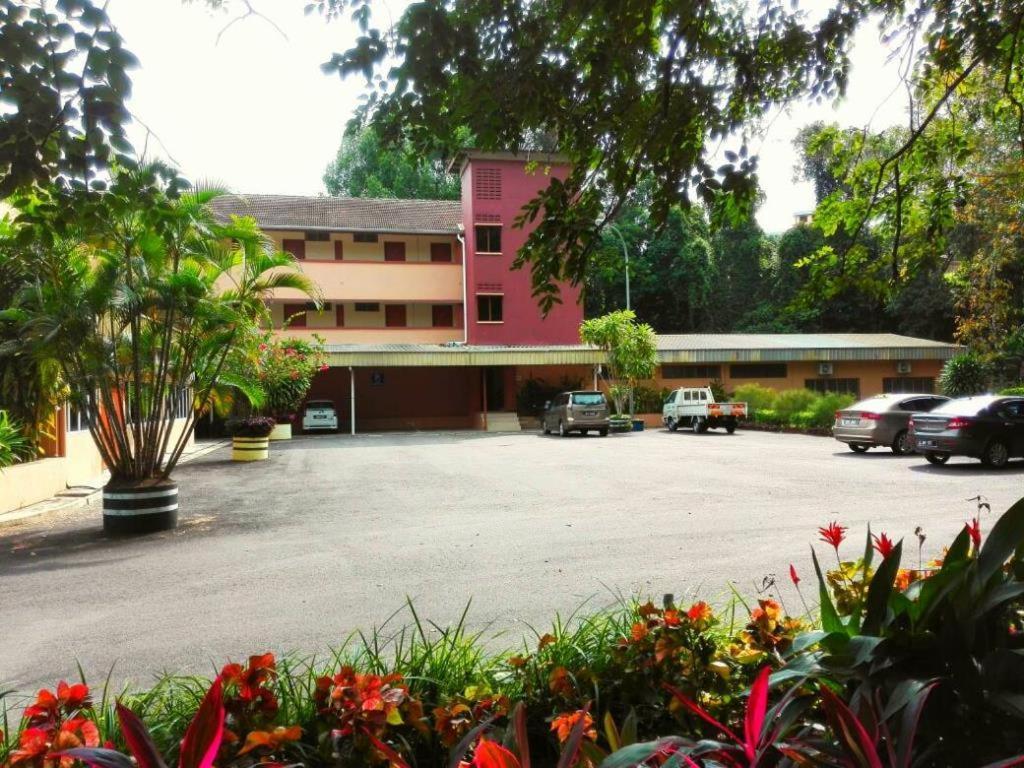 Mersing Merlin Inn Buitenkant foto
