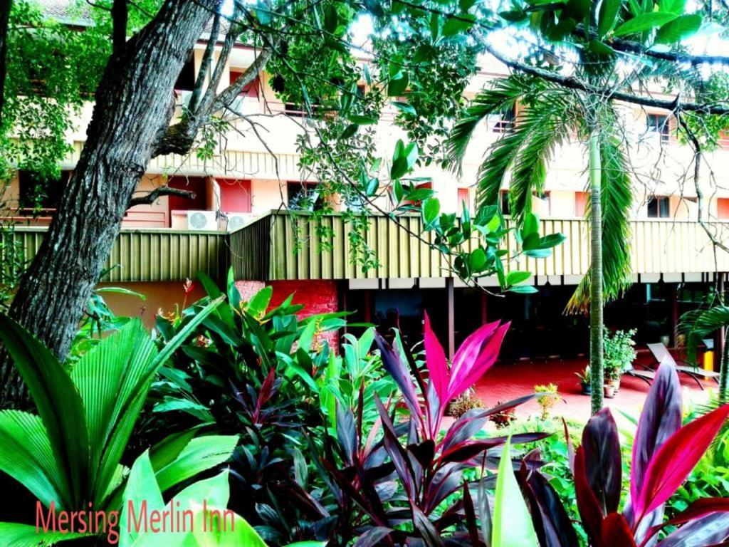 Mersing Merlin Inn Buitenkant foto